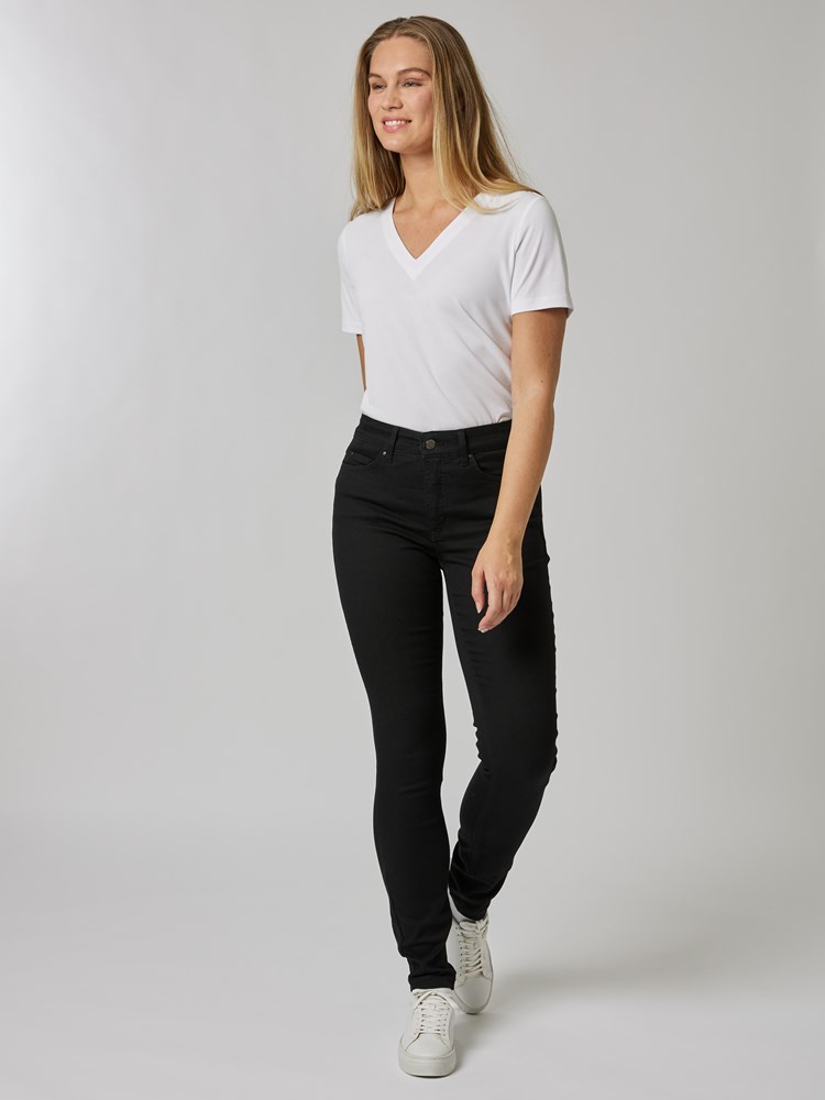 Dream Skinny 4052683601506 7_800_Dream Skinny 800.jpg_