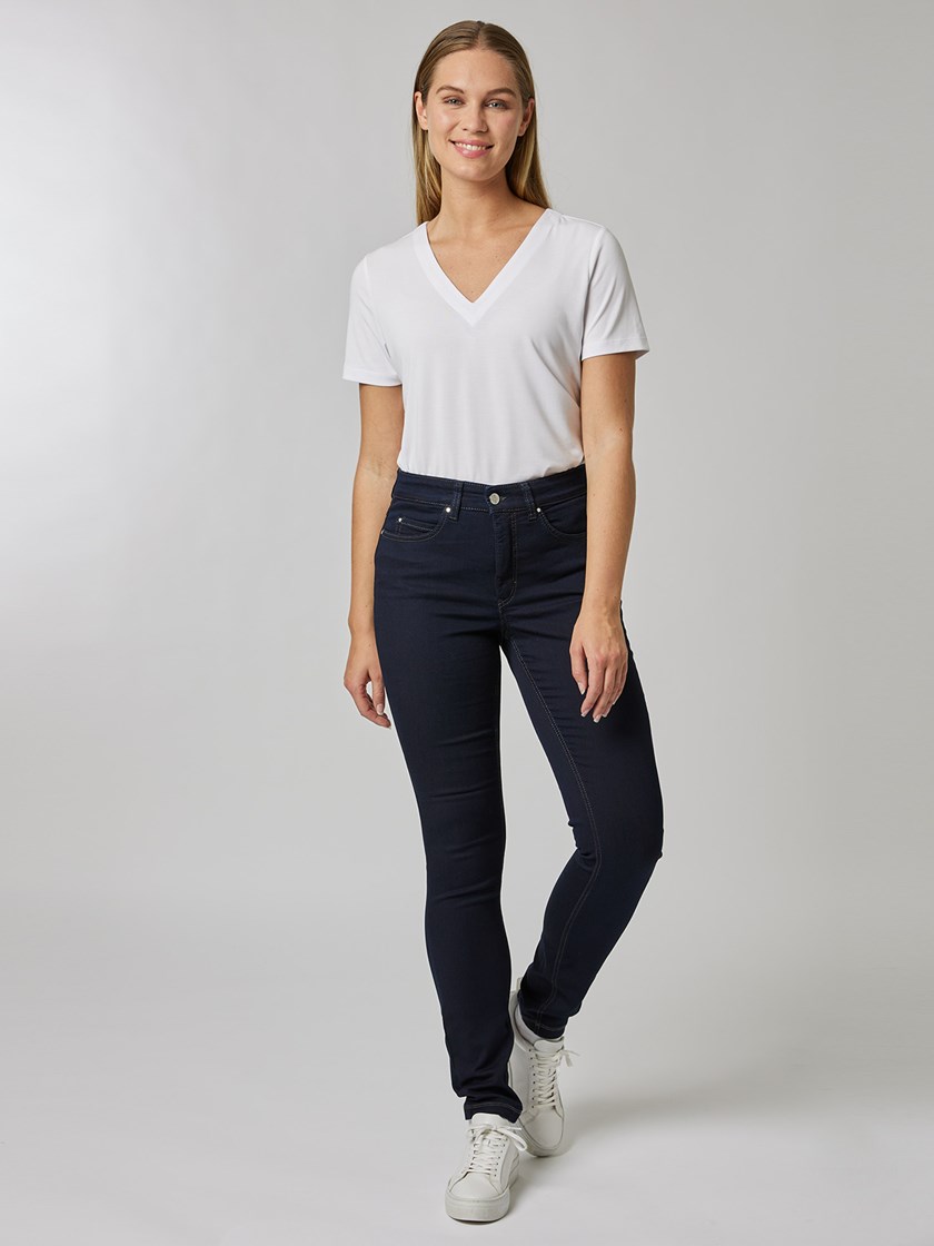 7236523 410 4052683605115 3_410_Dream Skinny 410.jpg_