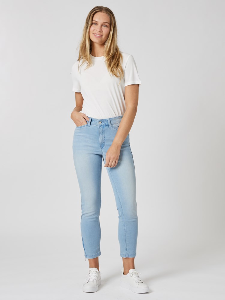 Dream Chick 4059347949578_Dream Chic 400 7238789_Dream Chick 400_Dream Chick 400 7238789_Dream Chick_ 400.jpg_