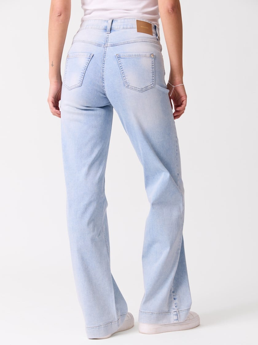 7253758 EOV 4067374354135 17_Dream Wide EOV.jpg_