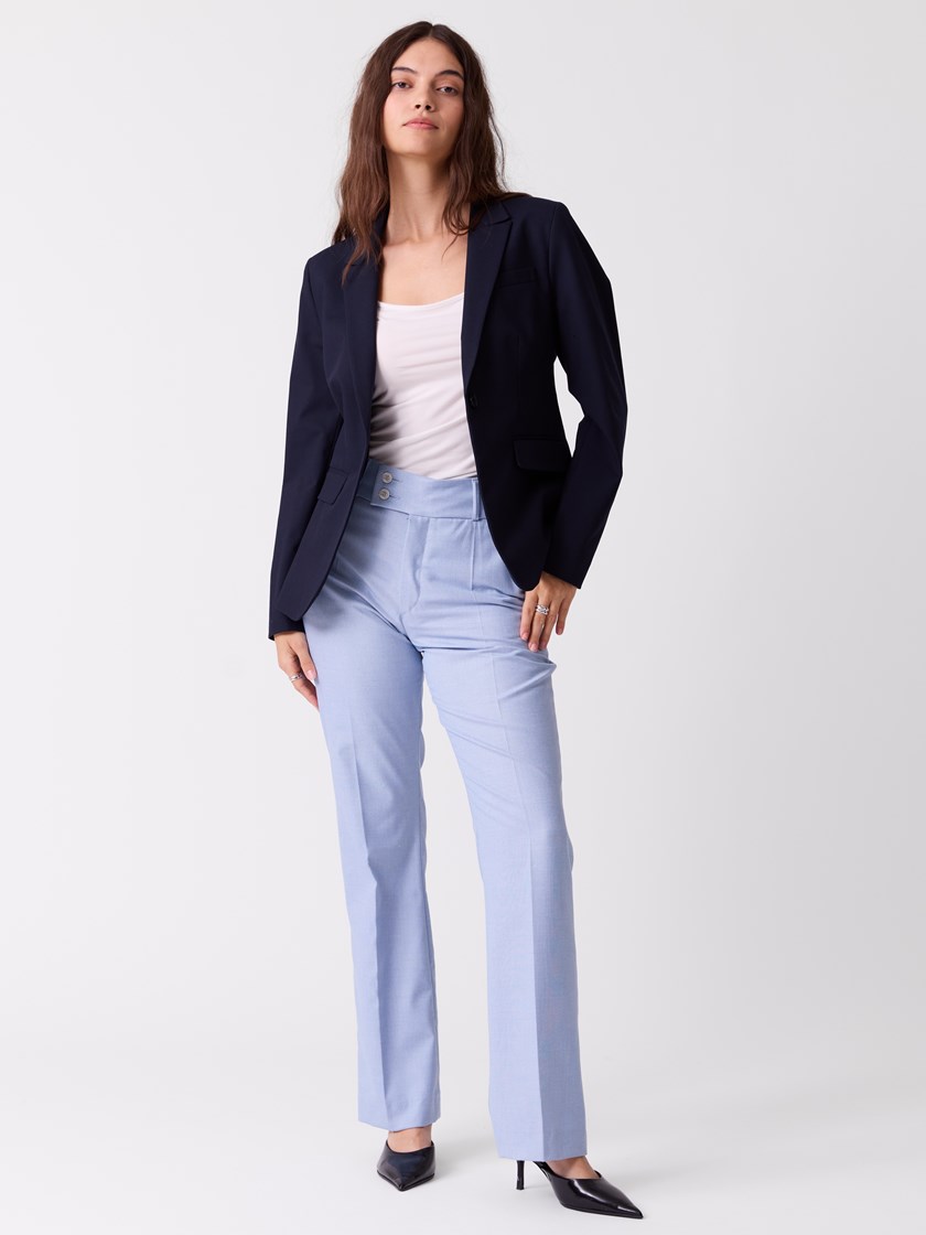 7253702 EM6 7028861595872 20_EM6_Beth Blazer EM6.jpg_