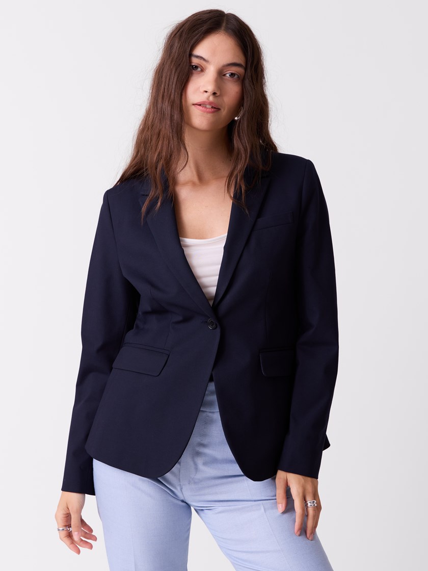 7253702 EM6 7028861595872 33_EM6_Beth Blazer EM6.jpg_