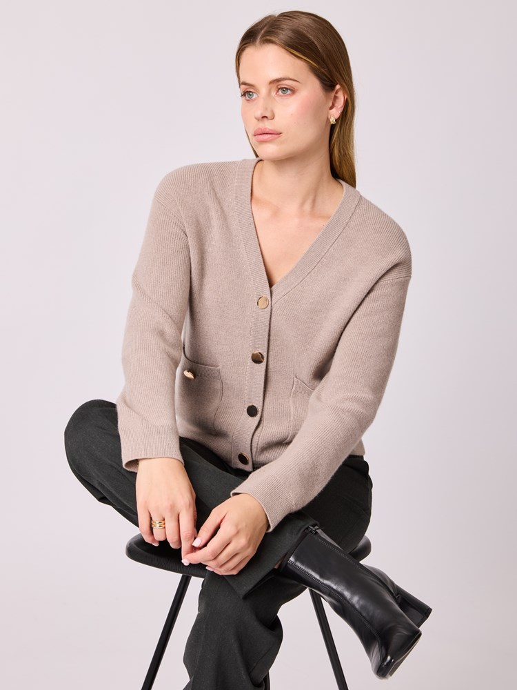 Ronja Cardigan 7028866483907 26_Ronja Cardigan A9N.jpg_