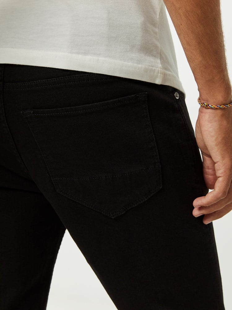Slim Fit Stretch Jeans 7051643024277 30_DAI_SLIM FIT STRETCH JEANS DAI_Slim Fit Stretch Jeans DAI.jpg_