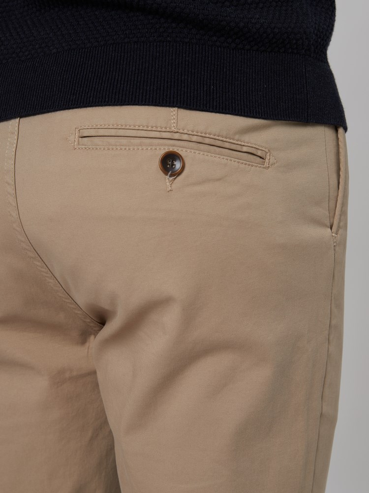 Aron chinos 7051643637385 38_Aron chinos ADX 7507707.jpg_