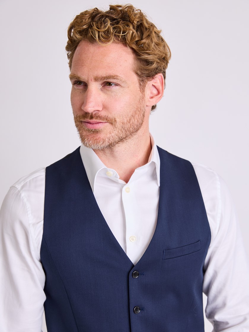 7503046 EM1 7051643992217 15_Donato Dario vest EM1.jpg_