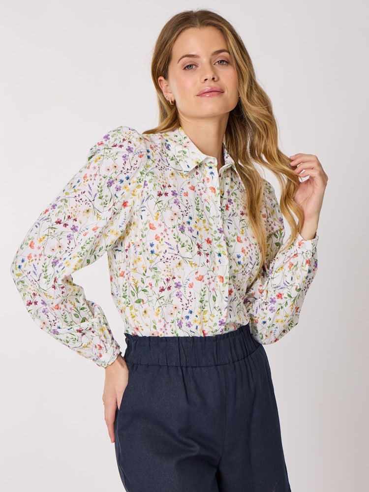 Benoit bluse 7051645208187 11_K3D_Benoit bluse K3D_Benoit bluse K3D 7511185.jpg_