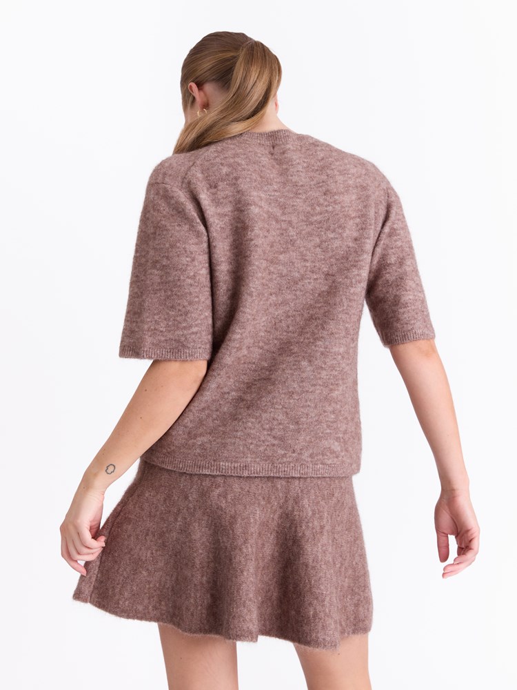 Chloe genser 7051645258748 8_AHG_Chloe genser AHG.jpg_