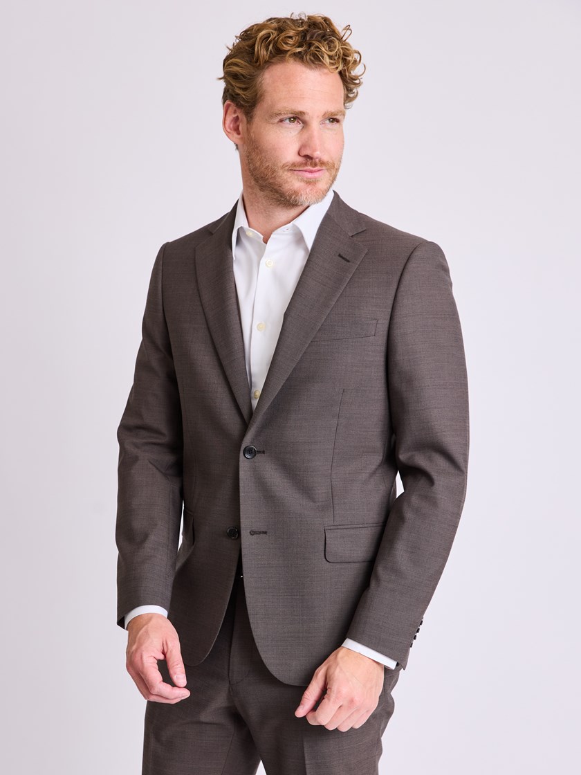 7512918 AIE 7051645355140 12_AIE_Vittorio Dario blazer AIE.jpg_