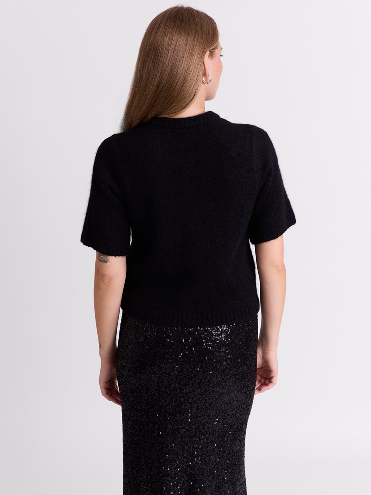 Noelle cardigan 7051645400420 20_Noelle cardigan ID2_Noelle cardigan ID2 7513508.jpg_