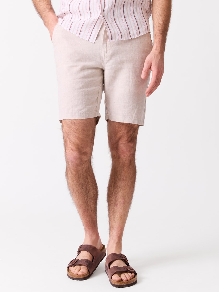 7514105 I2M 7051645477620 10_Alexo linshorts I2M.jpg_