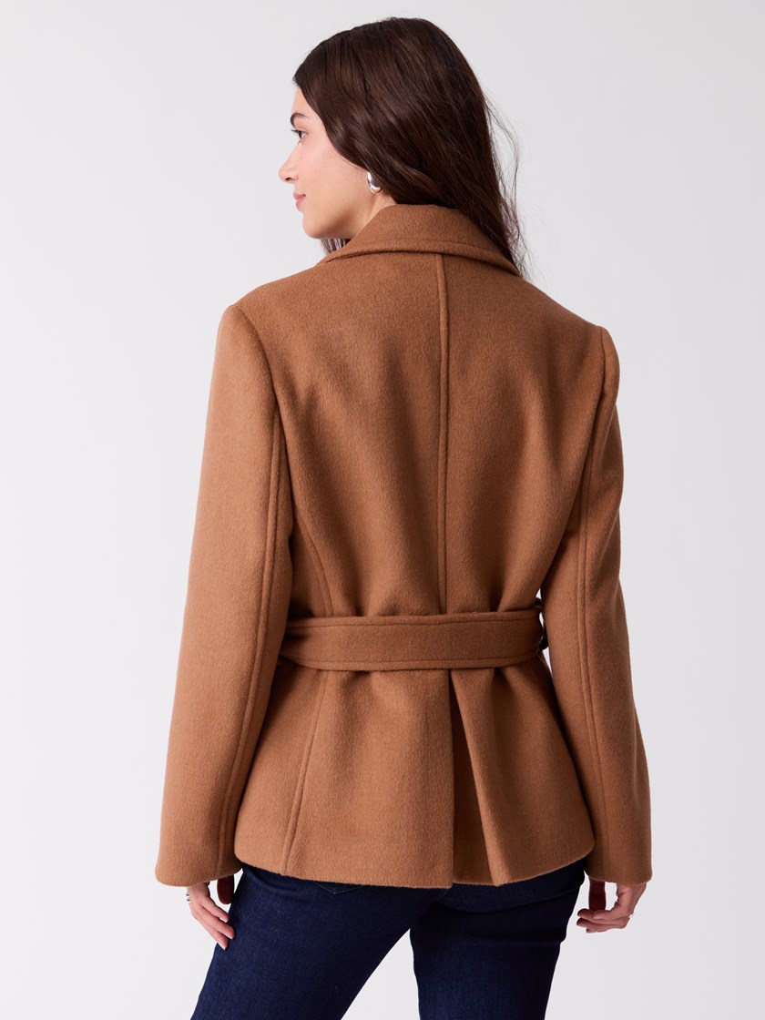 7514263 T19 7051645571090 16_T19_Gwen jakke T19.jpg_