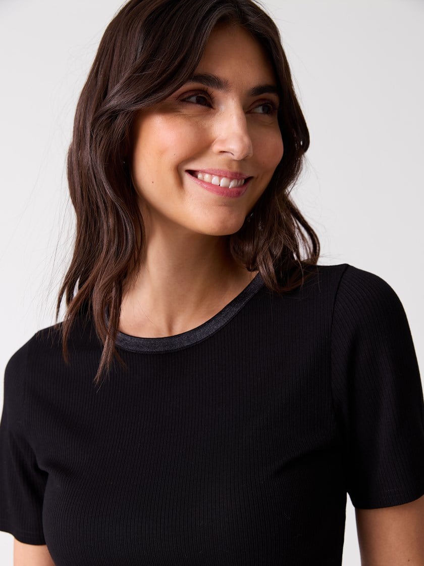 7515801 ID2 7051645591128 19_Catalina t-skjorte ID2.jpg_