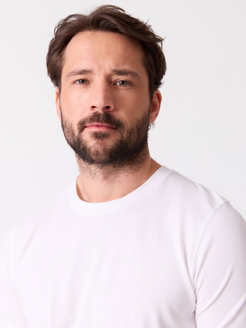 7515632 O68 7051645641250 18_Aviator t-skjorte O68.jpg_