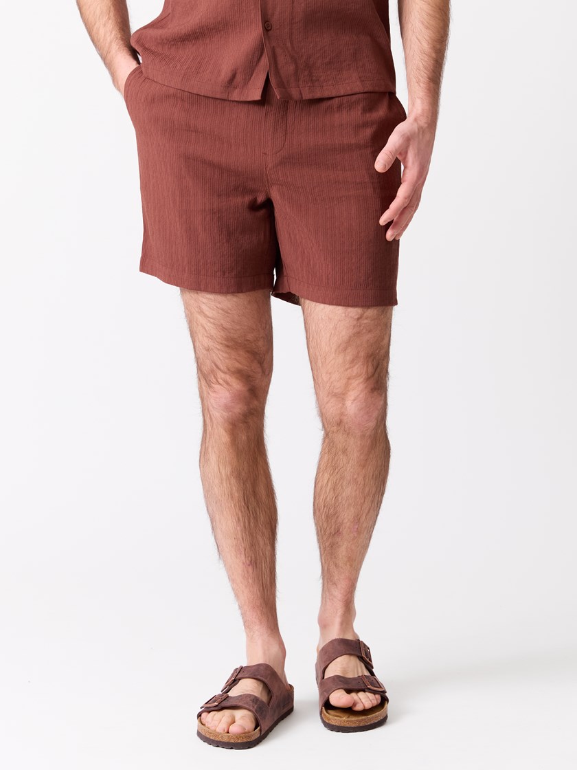 7515728 AHB 7051645641670 9_Thomas shorts AHB.jpg_