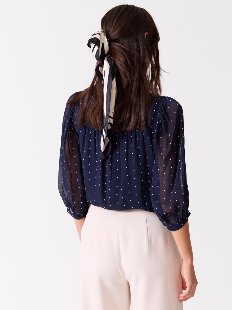 Fiol bluse 7051645679130 33_Fiol bluse EM6_Fiol bluse EM6 7515667.jpg_