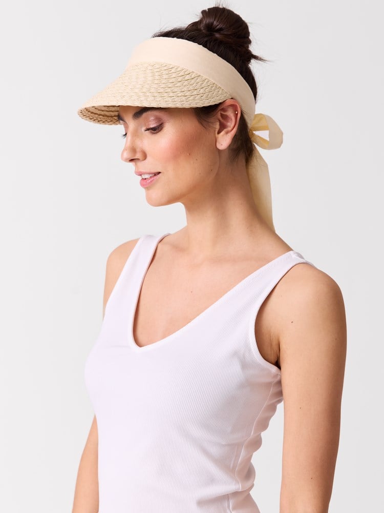 Leah solskjerm 7051645683649 35_Leah solskjerm A8Q.jpg_