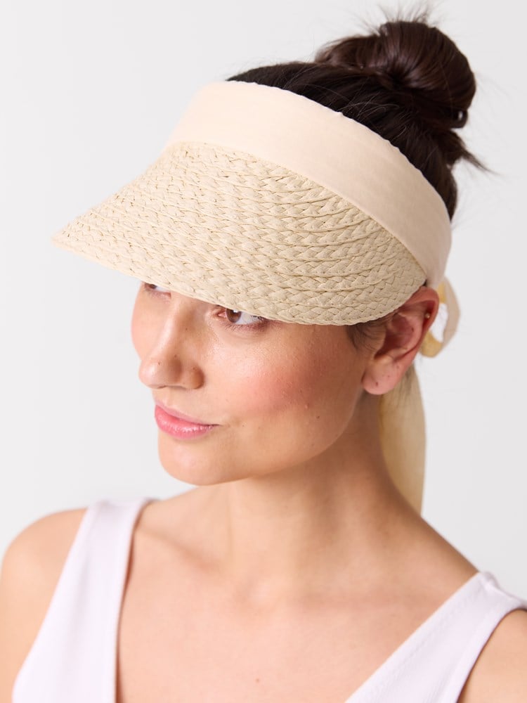 Leah solskjerm 7051645683649 38_Leah solskjerm A8Q.jpg_