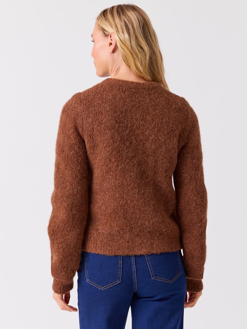 7516109 APA 7051645784032 30_Eline zip cardigan APA.jpg_