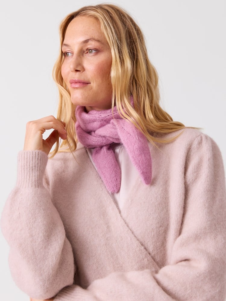 Celine skjerf 7051645822246 10.jpg_