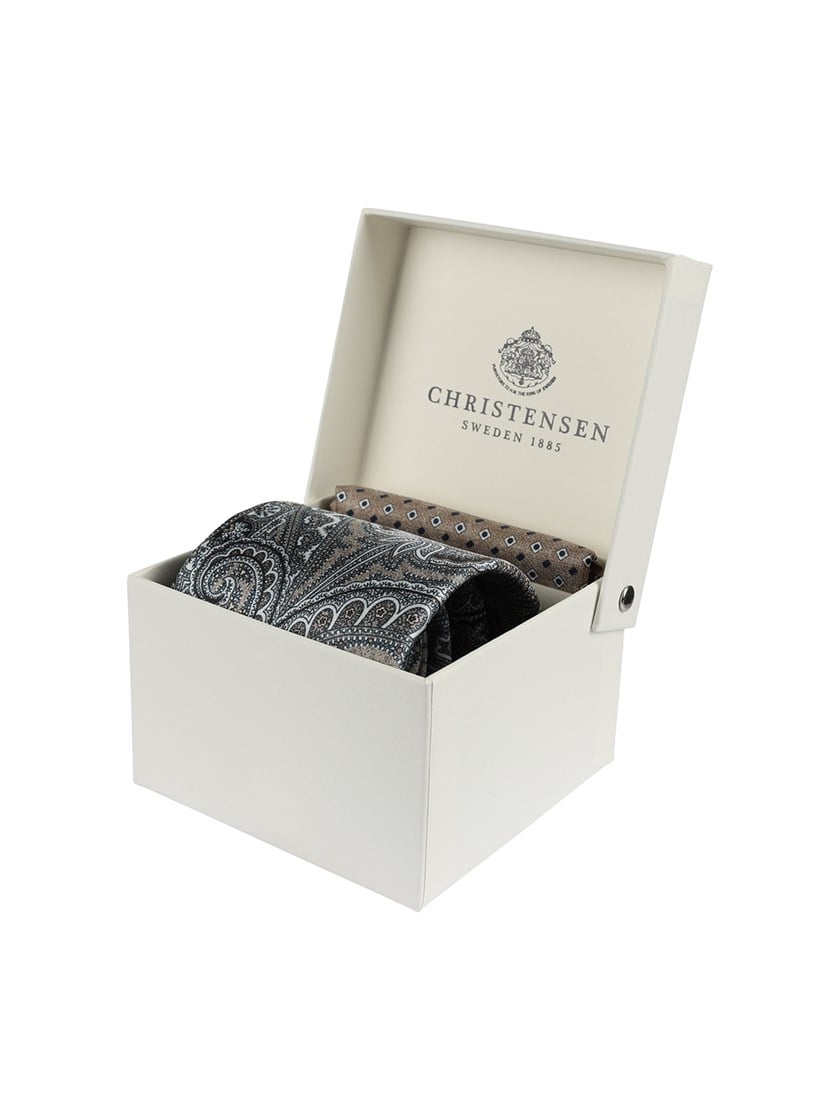 7253718 A9N 710089_815_Tie & Pocket Square A9N.jpg_