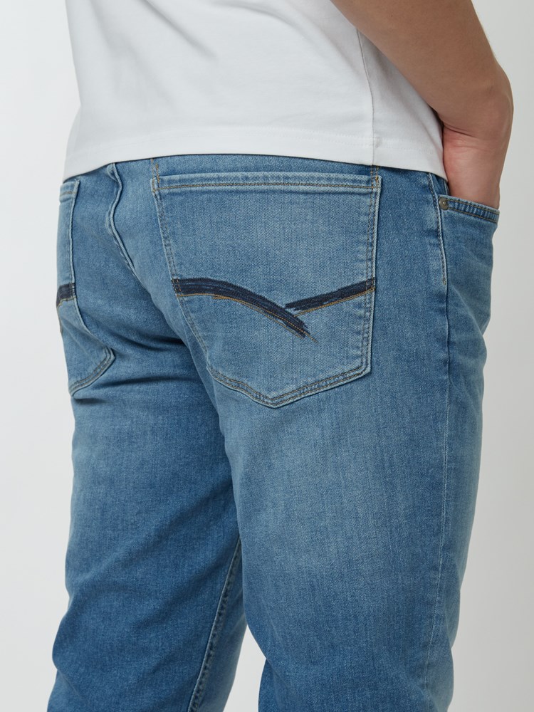SLIM WILL BLUE STRETCH 7235638_DAD-HENRYCHOICE-NOS-Modell-detail_57310.jpg_SLIM WILL BLUE STRETCH DAD 7235638.jpg_