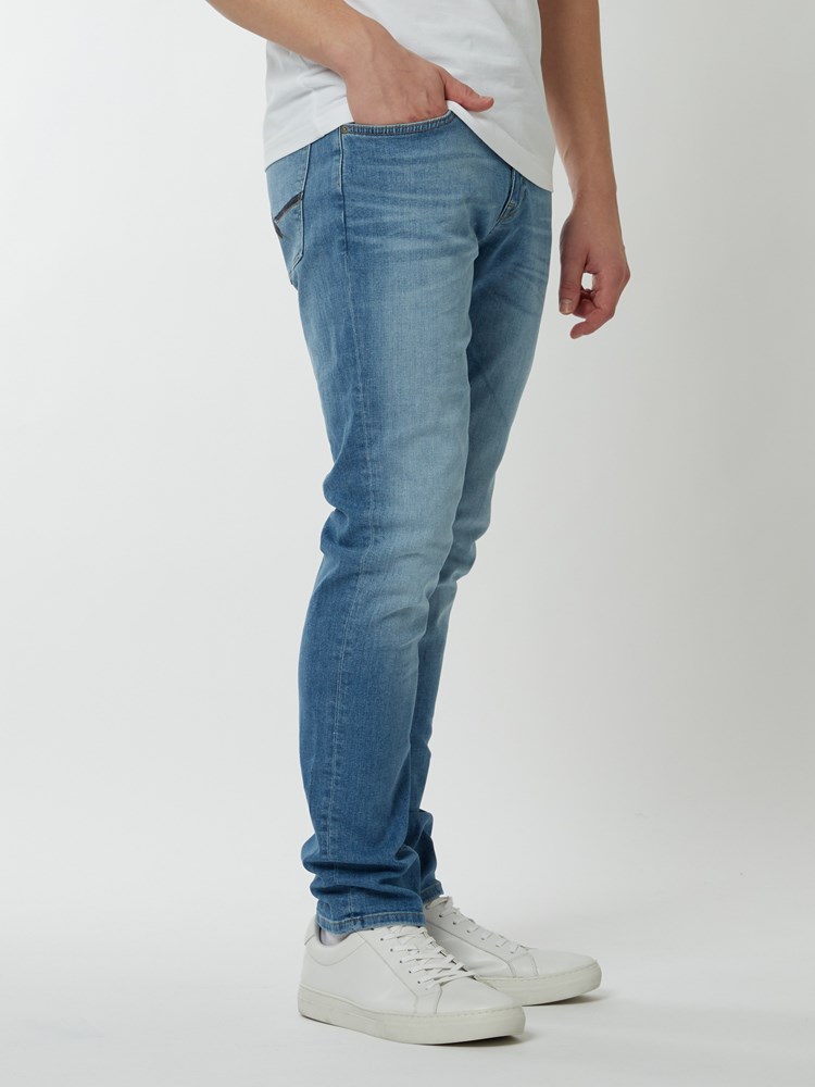 SLIM WILL BLUE STRETCH 7235638_DAD-HENRYCHOICE-NOS-Modell-left_64199.jpg_SLIM WILL BLUE STRETCH DAD 7235638.jpg_Left||Left