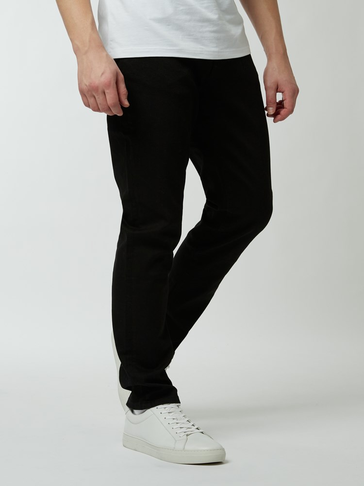 REGULAR RALPH BLK. BLK. STRETCH JEANS 7239753_DAI-HENRYCHOICE-NOS-Modell-Front_chn=boys_78826.jpg_REGULAR RALPH BLK. BLK. STRETCH JEANS DAI.jpg_Front||Front