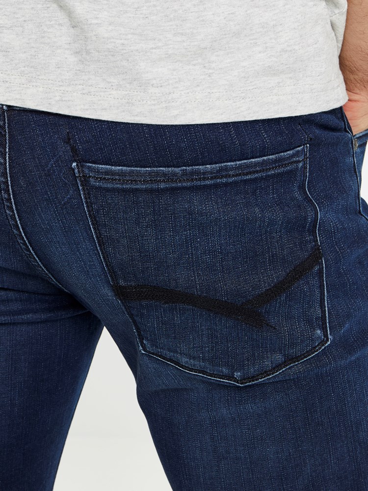 SLIM WILL DEEP BLUE HYPER STRETCH JEANS 7239800_D06-HENRYCHOICE-A19-details_46123_SLIM WILL DEEP BLUE HYPER STRETCH JEANS D06_SLIM WILL DEEP BLUE HYPER STRETCH JEANS D06 7239800.jpg_