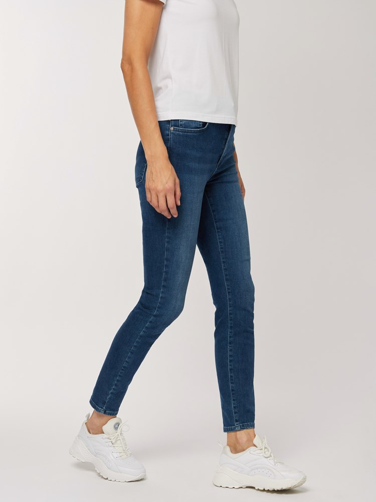 Sophia Cropped Jeans 7241857_DAB-VAVITE-NOS-Modell-Front_chn=vic_6748_Sophia Cropped Jeans DAB_Sophia Cropped Jeans DAB 7241857.jpg_Front||Front