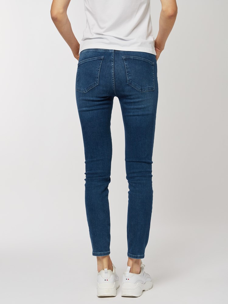 Sophia Cropped Jeans 7241857_DAB-VAVITE-NOS-Modell-Front_chn=vic_84159_Sophia Cropped Jeans DAB_Sophia Cropped Jeans DAB 7241857.jpg_Front||Front