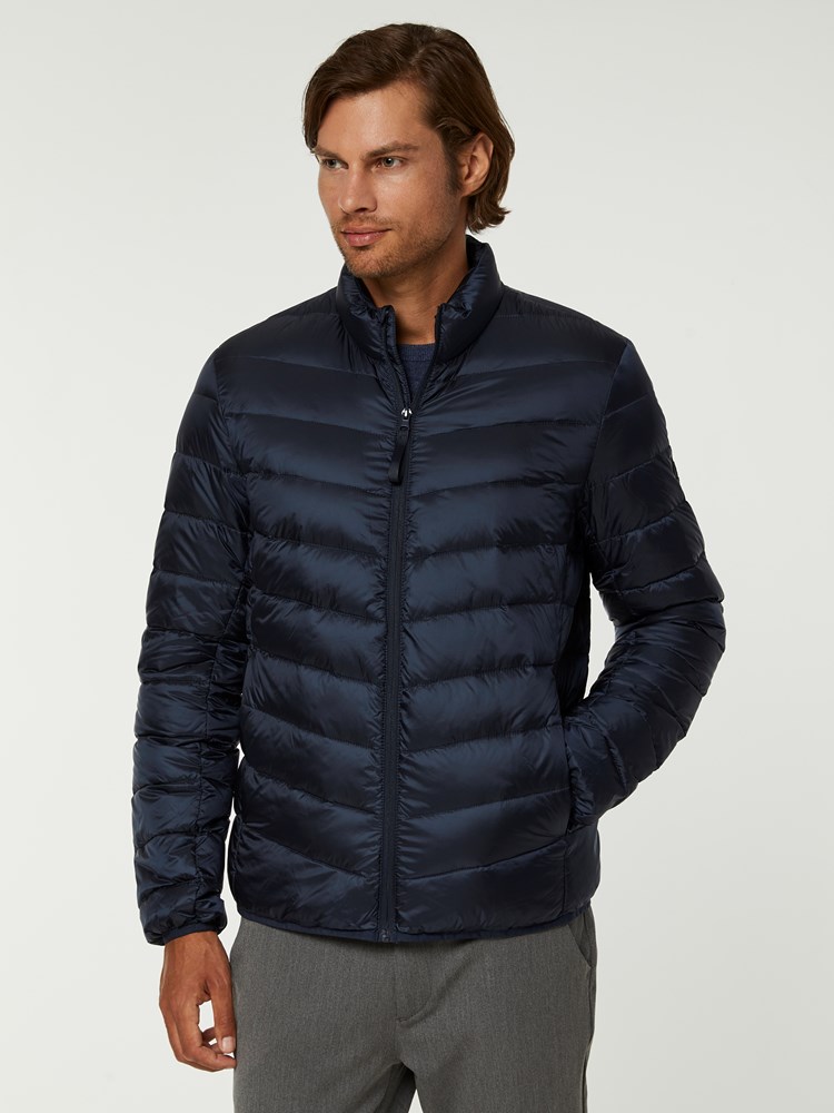 DOWN UNDER JAKKE 7242397_C27--S20-Modell-front_2054_DOWN UNDER JAKKE C27.jpg_Front||Front