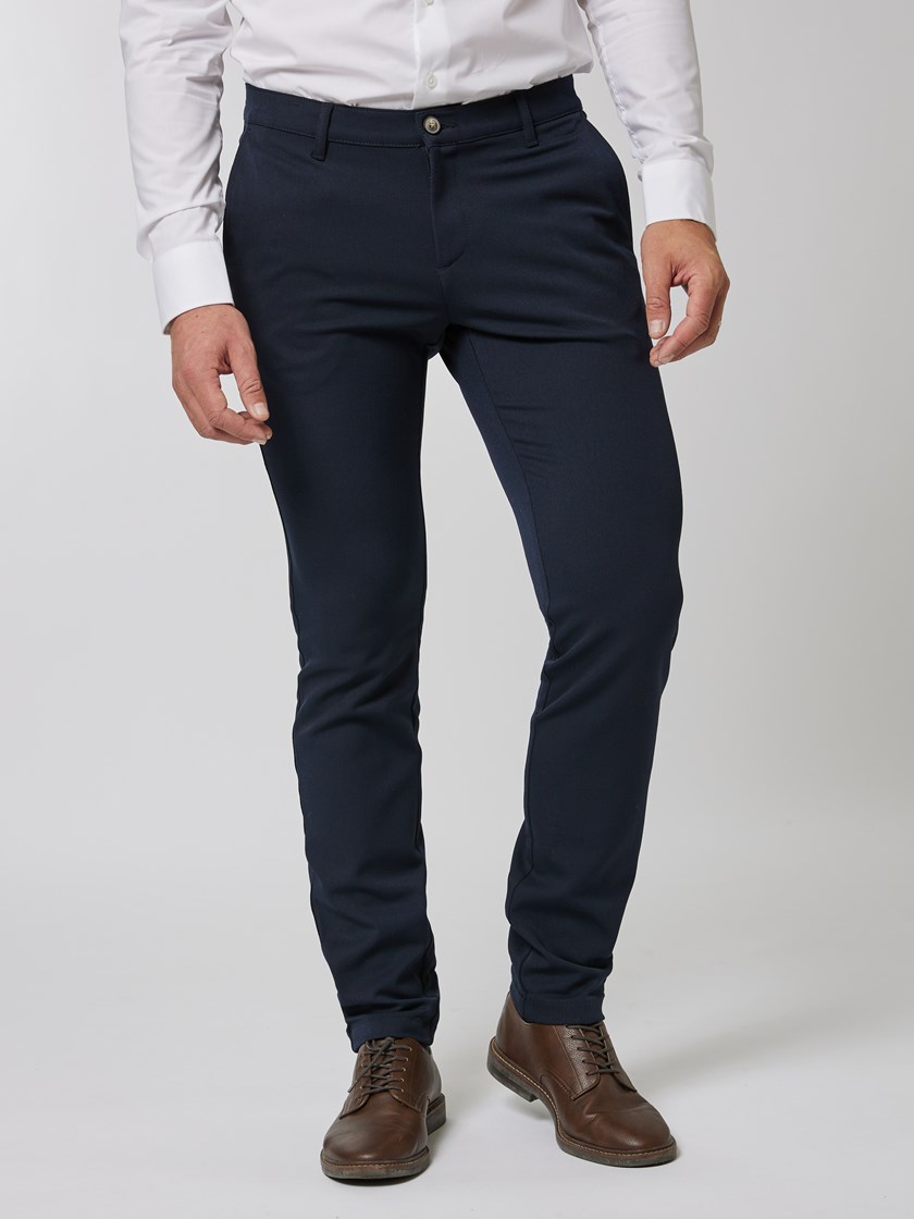 7243530 400 7243530_400-RICCO VERO-NOS-Modell-Front_chn=vic_3884.jpg_Front||Front