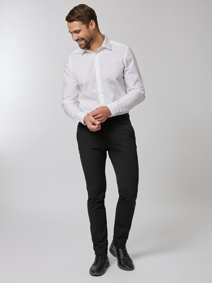 7243702 700 7243702_700-RICCO VERO-NOS-Modell-Front_chn=vic_1614.jpg_Front||Front