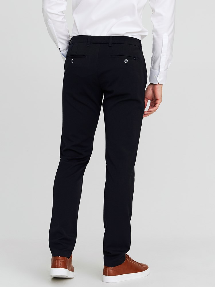 Brad Stretch Chino 7244095_C18-JEANPAUL-A20-Modell-back_7276_Brad Stretch Chino C18.jpg_Back||Back