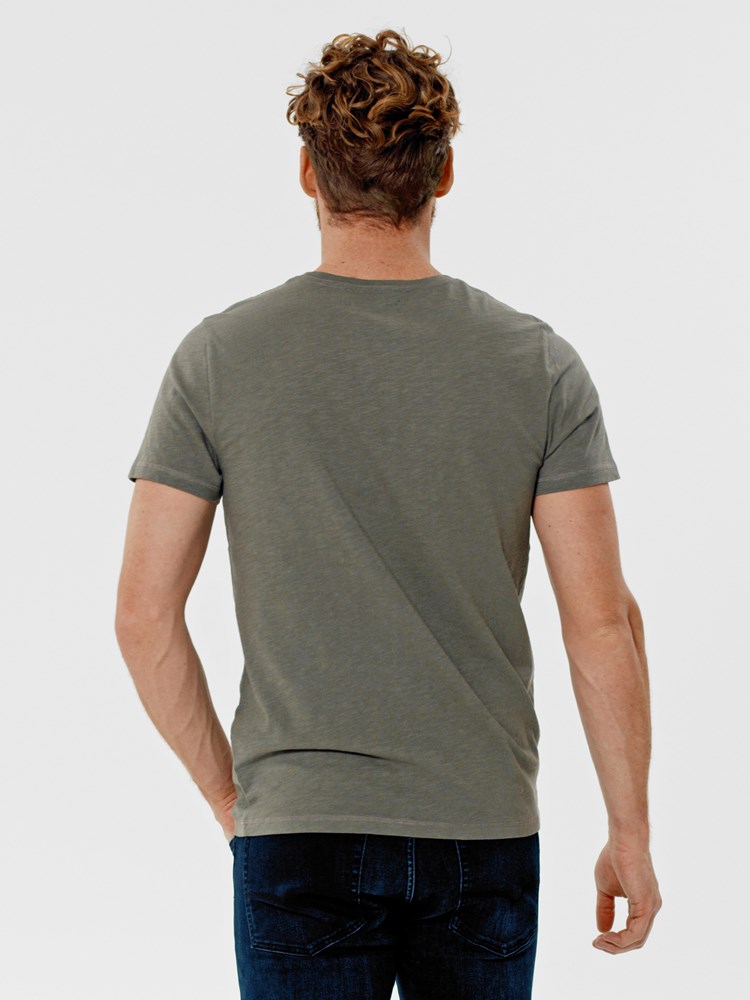 Ford T-skjorte 7246180_GMR-Redford-S21-Modell-Back.jpg_Back||Back