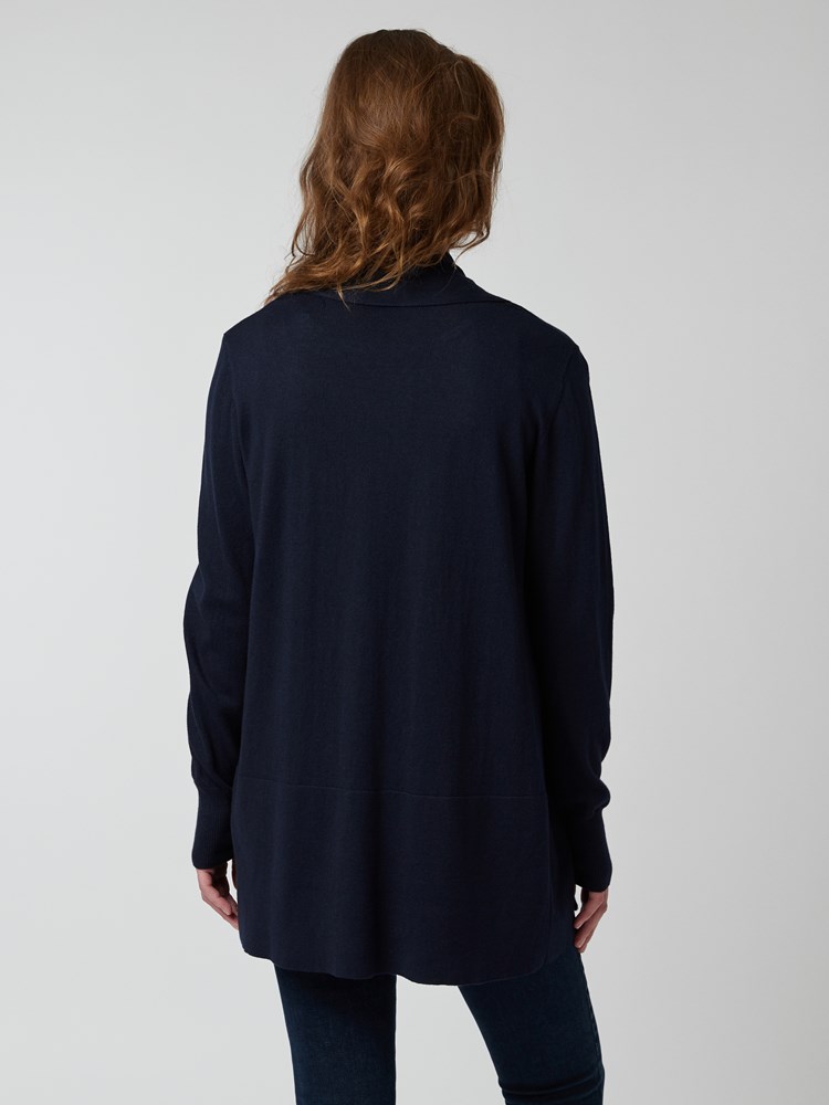 Sanne Strikkejakke 7246225_EM6-BLU-S21-Modell-back_63534_Sanne Strikkejakke EM6.jpg_Back||Back
