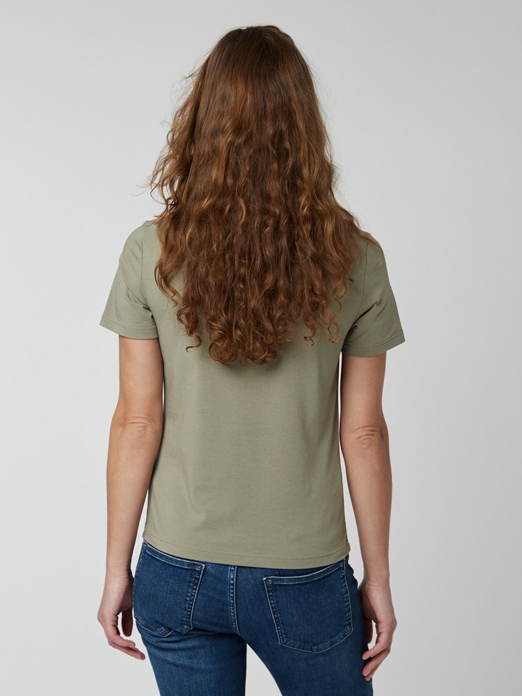 Jane T-skjorte 7246237_I5Z-BLU-S21-Modell-back_49150_Jane T-skjorte I5Z_Jane T-skjorte I5Z 7246237.jpg_Back||Back