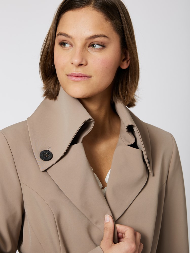 Calli trench 7246775_603-RICCO VERO-S23-details_chn=vic_4107_Calli trench 603.jpg_