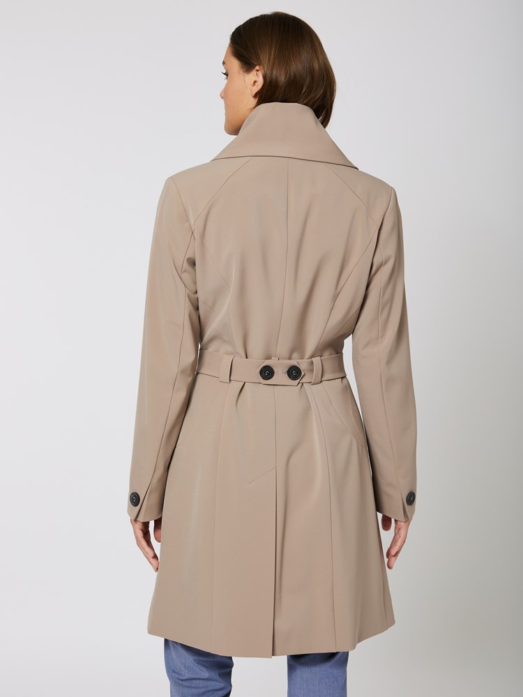 Calli trench 7246775_603-RICCO VERO-S23-Modell-Back_chn=vic_6740_Calli trench 603.jpg_Back||Back