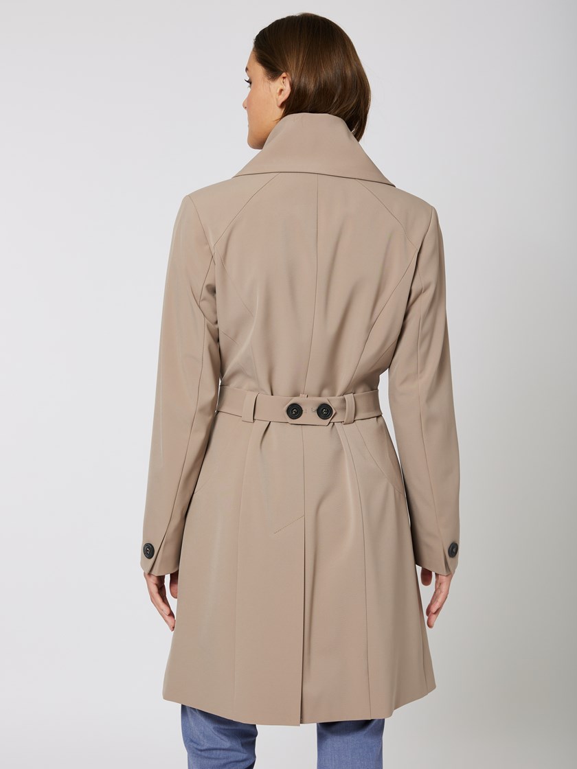 7246775 603 7246775_603-RICCO VERO-S23-Modell-Back_chn=vic_6740_Calli trench 603.jpg_Back||Back