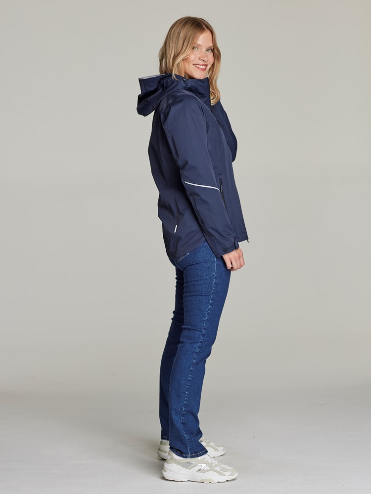 Cille jakke 7248973_EM6-JEANPAULFEMME-S22-Modell-front_29786_Cille jakke EM6.jpg_Front||Front