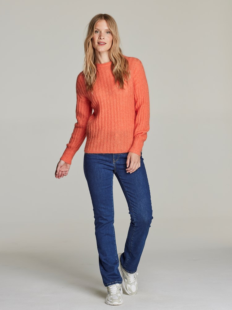 Petronella genser 7249001_MPU-JEANPAULFEMME-S22-Modell-front_50233_Petronella genser MPU_Petronella genser MPU 7249001.jpg_Front||Front