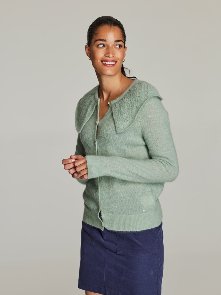 Elena cardigan 7249005_I5Q-JEANPAULFEMME-S22-Modell-front_78197_Elena cardigan I5Q_Elena cardigan I5Q 7249005.jpg_Front||Front