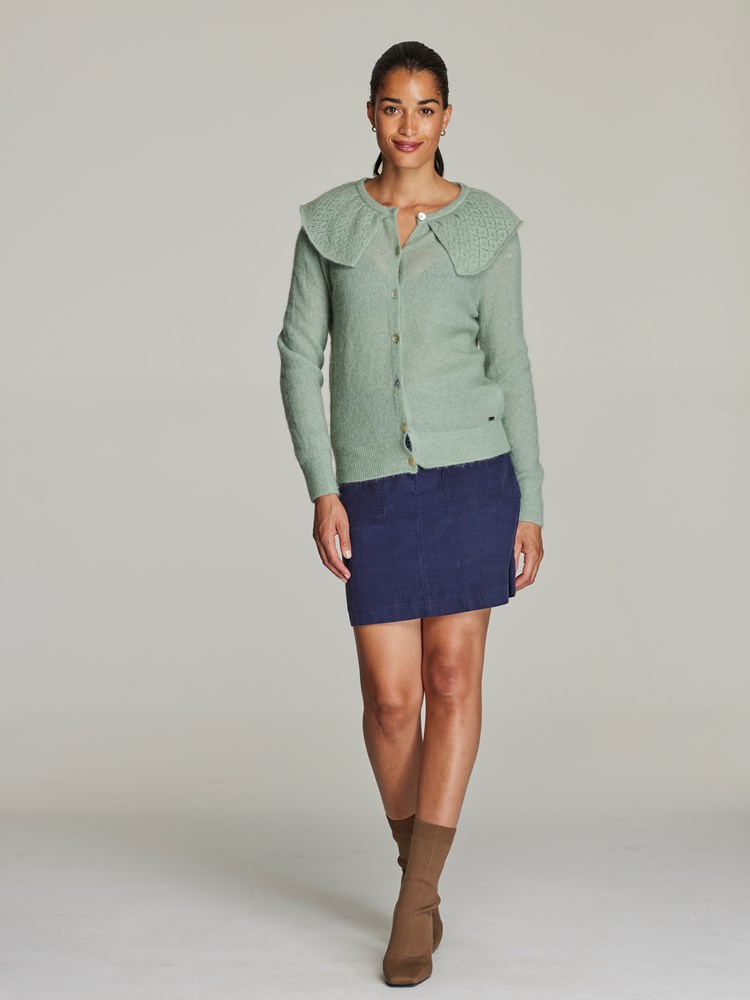 Elena cardigan 7249005_I5Q-JEANPAULFEMME-S22-Modell-front_90031_Elena cardigan I5Q_Elena cardigan I5Q 7249005.jpg_Front||Front
