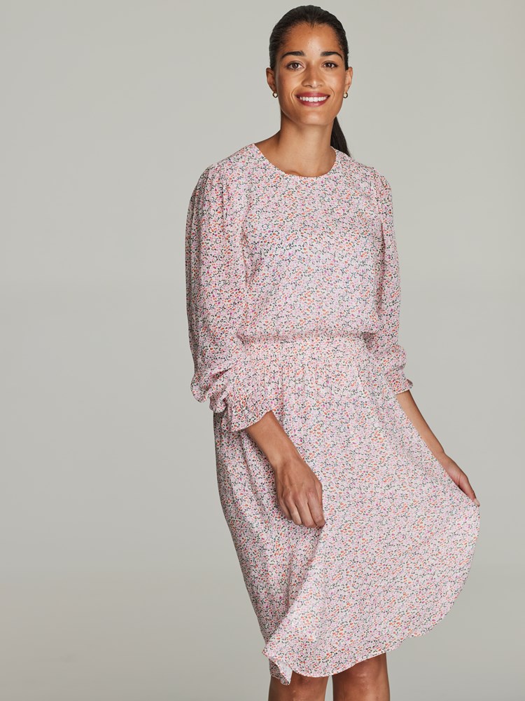 Sonia kjole 7249226_MOA-JEANPAULFEMME-S22-Modell-front_64156_Sonia kjole MOA_Sonia kjole MOA 7249226.jpg_Front||Front