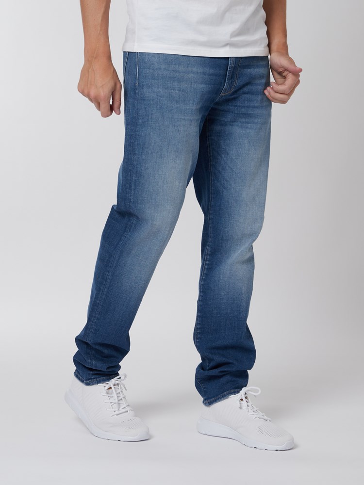 Regular Ralph blues jeans 7249288_D06-HENRYCHOICE-S22-Modell-Front_chn=vic_5258_Regular Ralph blues jeans D06.jpg_Front||Front