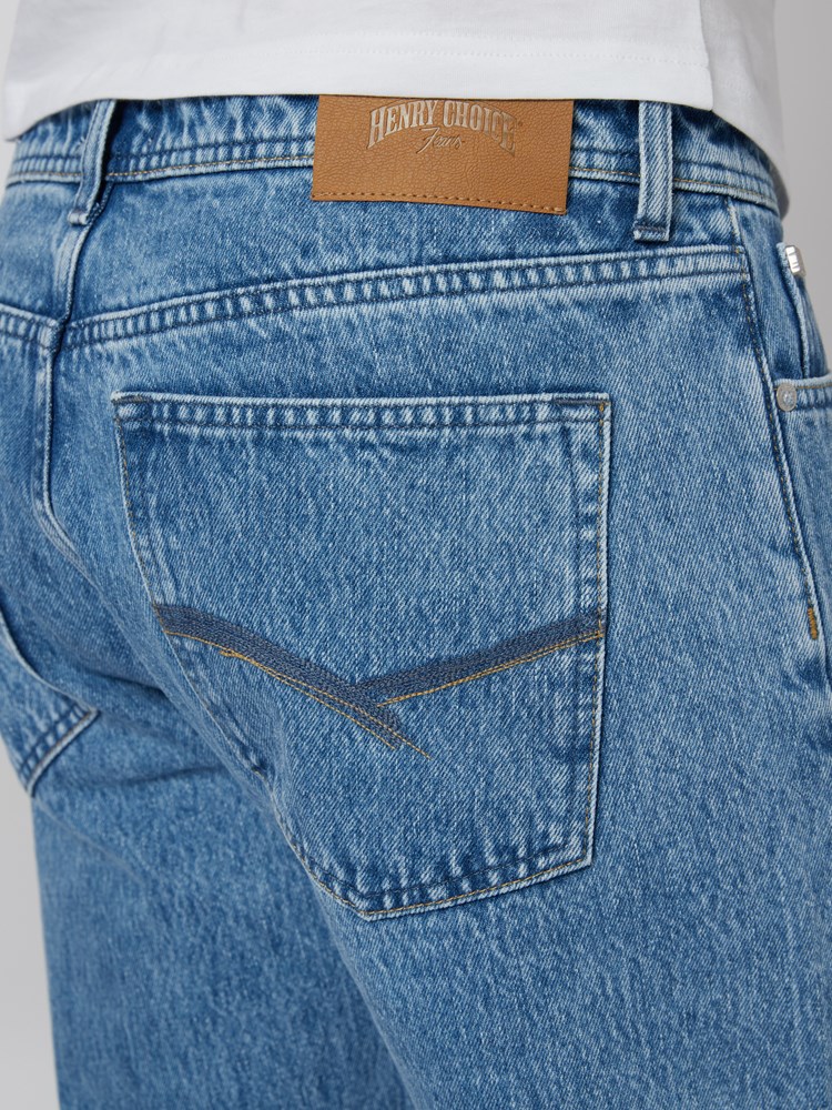 Loose Lenny 7249297_DAC-HENRYCHOICE-S22-Modell-Back_chn=vic_7725_Loose Lenny DAC_Loose Lenny DAC 7249297.jpg_Back||Back