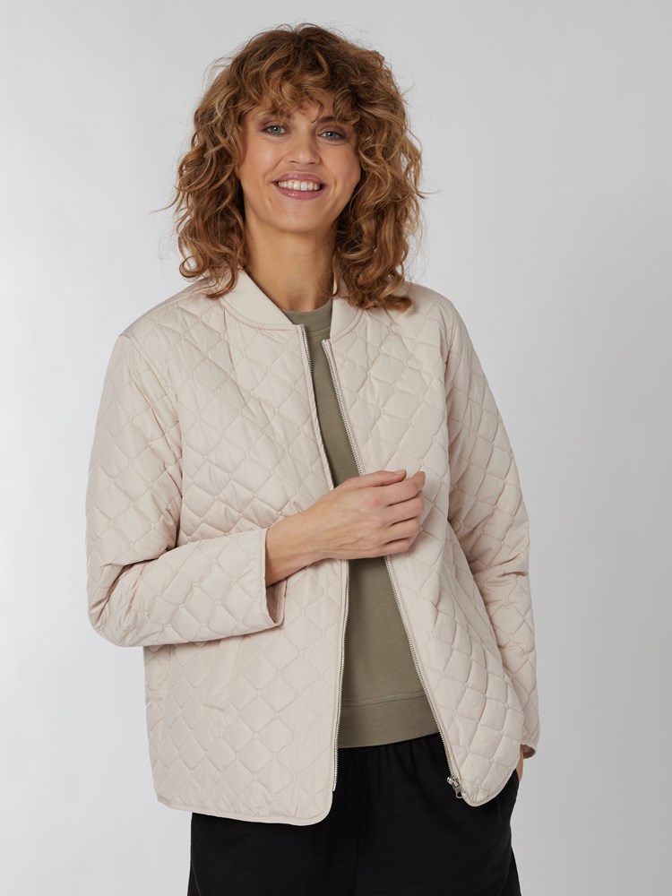 Blair qulitet jakke 7249406_I2V-BLU-S22-Modell-Front_chn=vic_1868_Blair qulitet jakke I2V 7249406.jpg_Front||Front