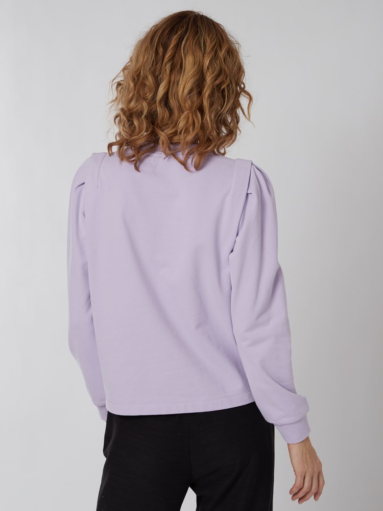 Eline genser 7249440_MMJ-BLU-S22-Modell-Back_chn=vic_7862_Eline genser MMJ 7249440.jpg_Back||Back